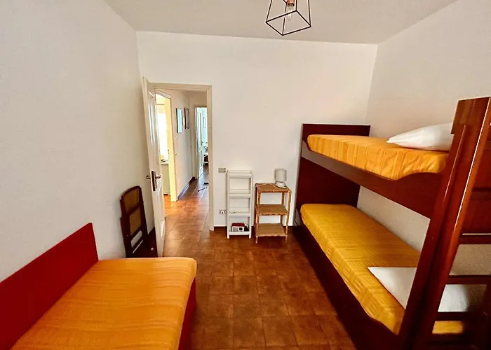 Trilocale Antonella Al Taunus Con Vista Mare * Numana