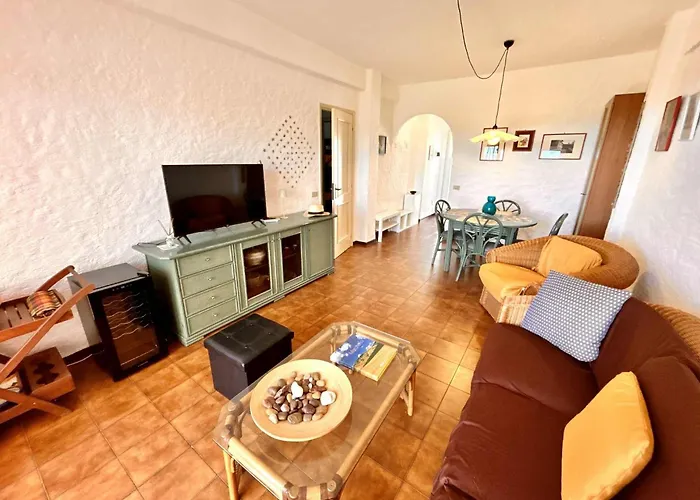 Lägenhet Trilocale Antonella Al Taunus Con Vista Mare