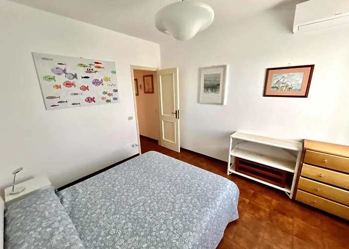 Trilocale Antonella Al Taunus Con Vista Mare